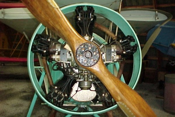 photo of an Armstrong-Siddely Genet aircraft engine