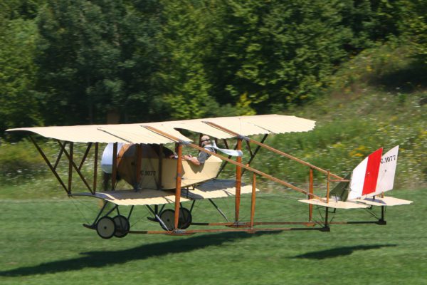 photo of a Caudron G.III airplane