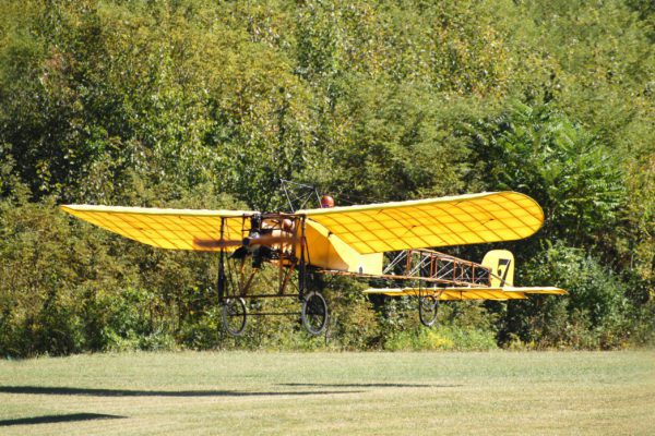 photo of a 1909 Bleriot in flight