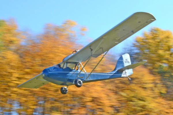 Photo of Curtiss CW 1 Flying